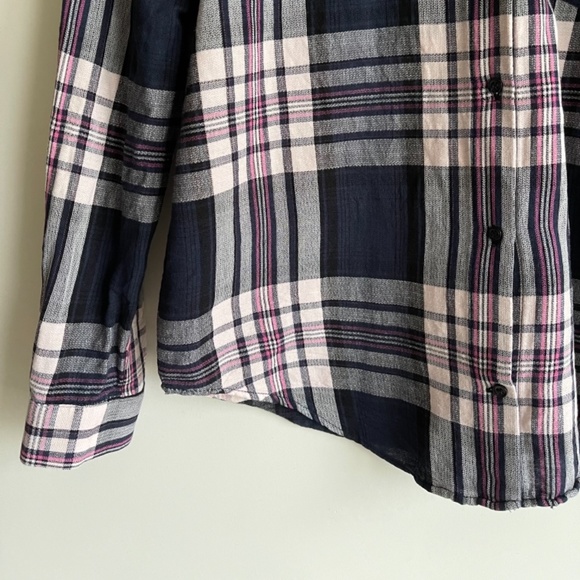 Zara Basic Botton Down Navy Pink White Plaid Flannel Shirt. Size: M - Picture 6 of 12